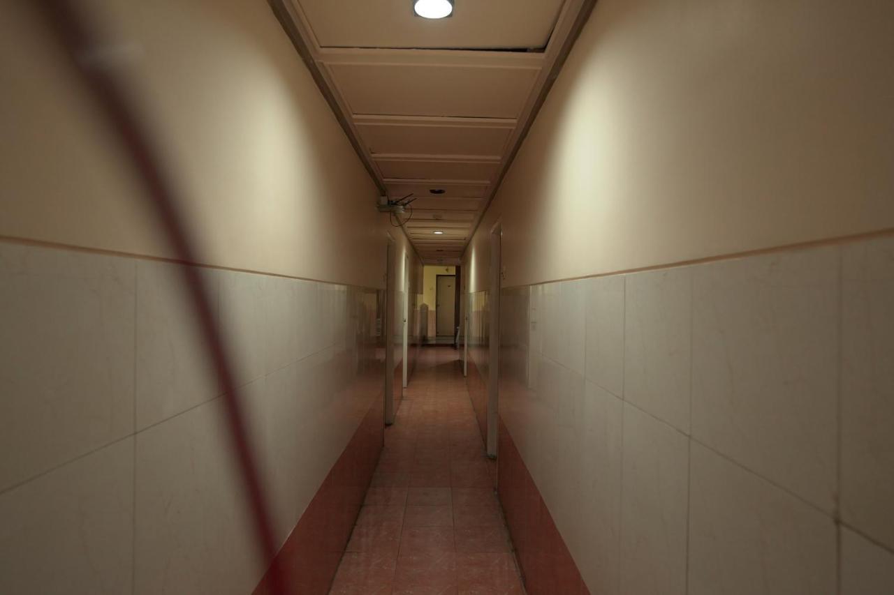 Hotel Sai Ganesh Lodging & Boarding By Wb Inn Titwala Eksteriør billede