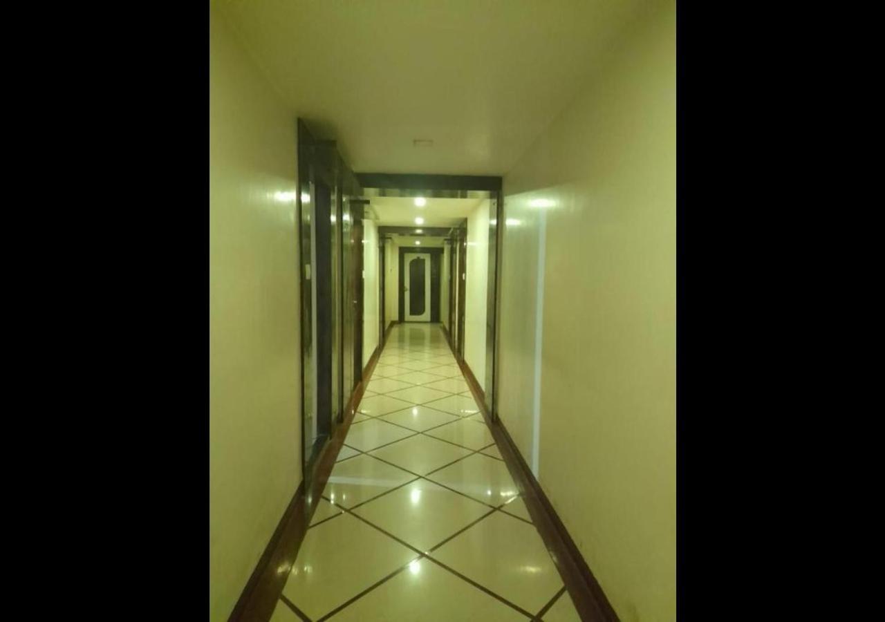 Hotel Sai Ganesh Lodging & Boarding By Wb Inn Titwala Eksteriør billede